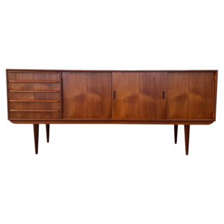 Kinsley slatted Kinsley slatted